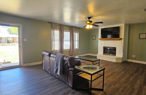 Lubbock House | Spacious 4BR 2BA house in central Lubbock with a park practically next door!