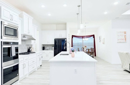 Stone Oak House | Spacious 4BR/3BA Single-Level Home with Elevator and Fenced Yard!