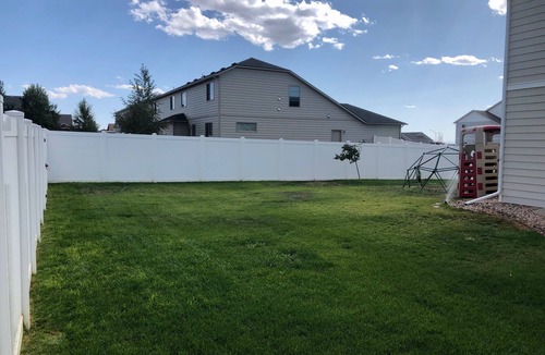 Laramie House | Spacious 5 bedroom, 3.5 bath home. Great for individuals, groups, and families!