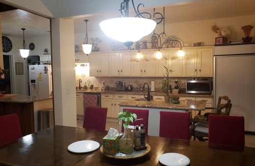 Far North Dallas House | Spacious 5-bedroom 4-bathroom house in North Dallas near LBJ Freeway.