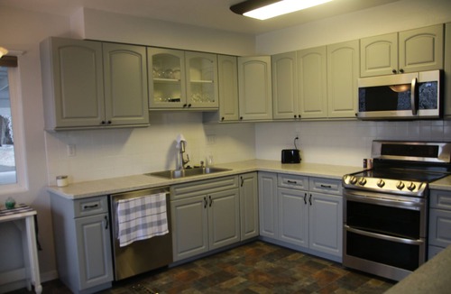 Payette House | Spacious 5-bedroom house in lovely Payette with WiFi, AC, fitness room, pool.