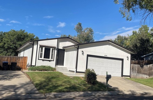 Denver House | Spacious 5-bedroom house with WiFi, AC in charming Arvada