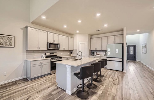 Haslet House | Spacious 5-bedroom house in charming Northstar Community north of Fort Worth