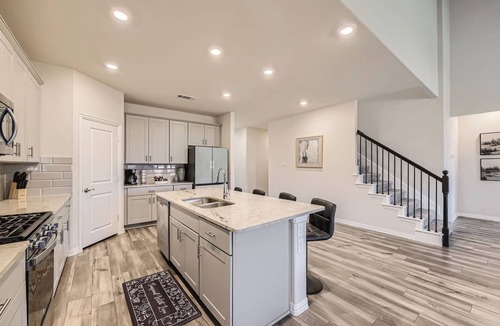 Haslet House | Spacious 5-bedroom house in Haslet, TX .just North of Fort Worth