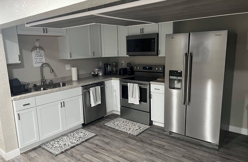 Milan House | Spacious 5-bedroom house in pleasant Milan with AC and large screened in patio