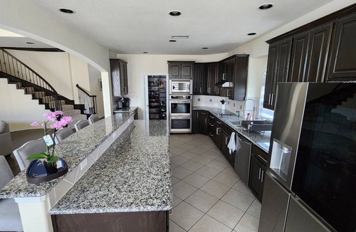 Tarrant County House | Spacious 5 BR house in Grand Prairie with pool. 16 miles from AT&T Stadium.