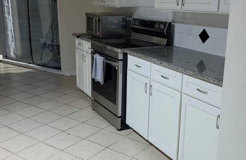 Greater Fondren Southwest House | Spacious 6-bedroom 4 toilets house in Houston Texas available for short rent