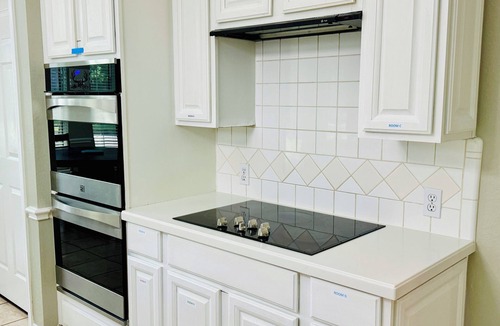 Pearland House | Spacious 7BR Family Home in Pearland! 3 Masters-1 ADA, 1 Upstairs, Near Houston