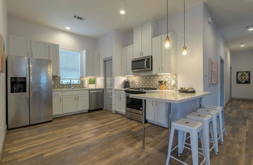 Washington Ave./ Memorial Park House | Spacious 8BR/8BA Home Group Retreat Houston