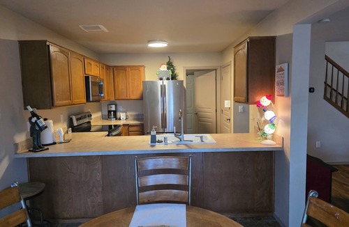North Spokane House | Spacious and comfortable 5-bedroom house near Whitworth University