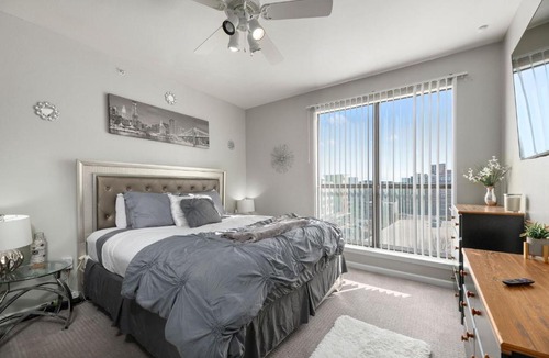 Far North Dallas Apartment | Spacious Dallas Apartment with City Views