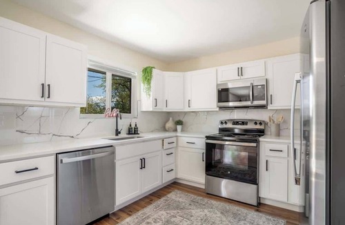 Northglenn House | Spacious Denver Retreat w/Hot Tub & Game Room