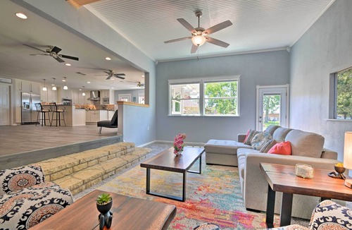 Granbury Cottage | Spacious Granbury Home w/Lakefront Outdoor Oasis!