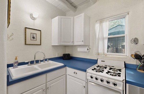 Downtown Albuquerque House | Spacious Guest House Near Downtown