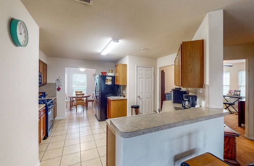 College Park House | Spacious Home on Corner Lot with Gas Fireplace & Big Fenced Yard