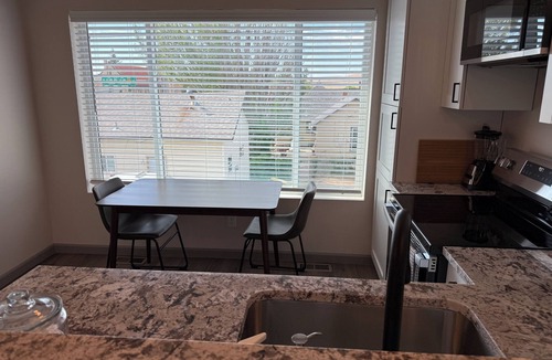 Rawlins Apartment | Spacious Modern Rawlins Apartment w/PacMan Console, #2A
