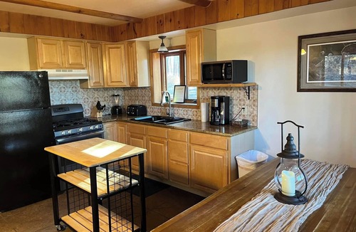 Sparks Cabin | Spacious Niobrara River Cabin