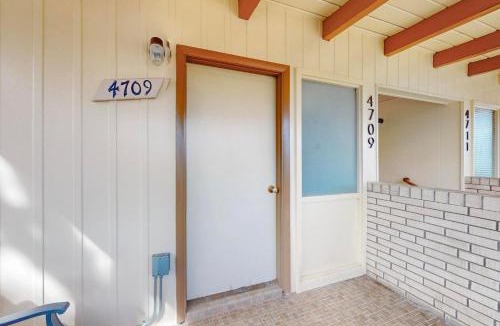 Highland Business Apartment | Spacious Nob Hill duplex, 6 bedrooms, sleeps 12