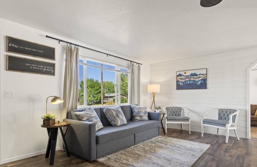 Council House | Spacious renovated home in the heart of outdoor recreation.
