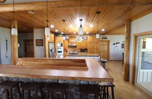 Amity House | Spacious Retreat on Caddo River, Amity