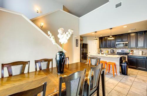West San Antonio House | Spacious San Antonio Family Retreat Near SeaWorld!