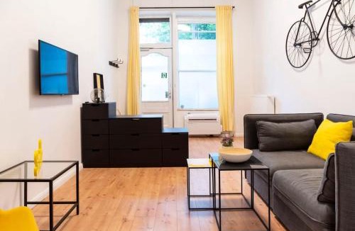 Wedding Apartment | SPACIOUS Two BR plus AC plus SelfCheckIn