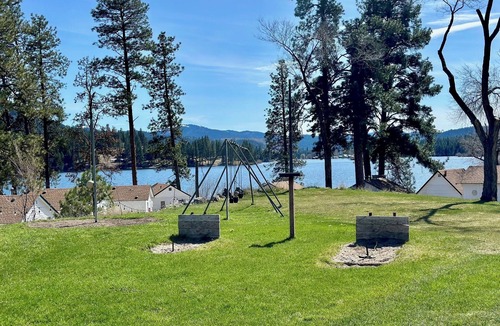 Republic Cabin | Spacious Two-Story, 3 Bedroom Lakefront Cabin w/Deck & Stunning Views