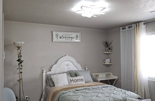 Pasco House | spare luxury room available Tri-Cities West Pasco WA