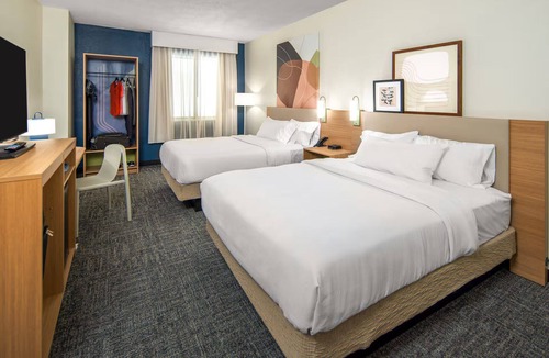 Parker Hotel | Spark by Hilton Parker Denver SE