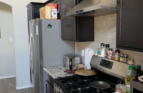 Citizens Imp Comm Of Martineztown House | Sparkling New Green Home - Martineztown