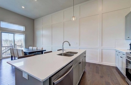 Lee's Summit House | Specious 3-bedroom townhome with AC in Lee's Summit