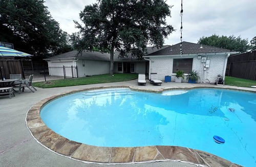 North Dallas House | Specious 4 Bedroom Dallas Home