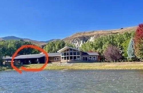 Salmon Cottage | Spectacular Riverfront guest house with unparalleled Salmon river & mtn views!