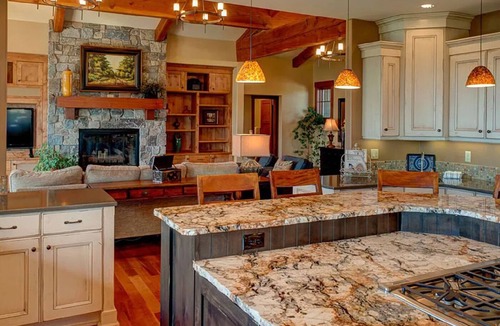 Walla Walla House | Spectacular Wine Country Estate in Walla Walla Valley