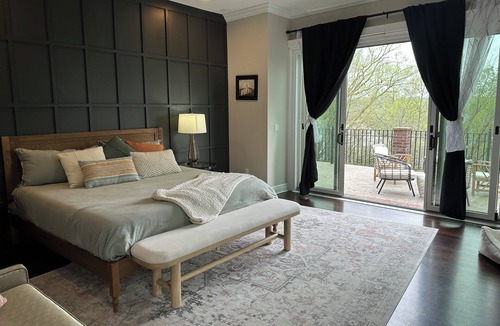 Parkville House | Sports court, Space and relaxation.