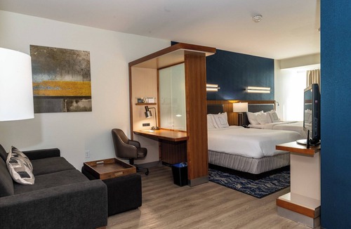 Baytown Hotel | SpringHill Suites Houston Baytown