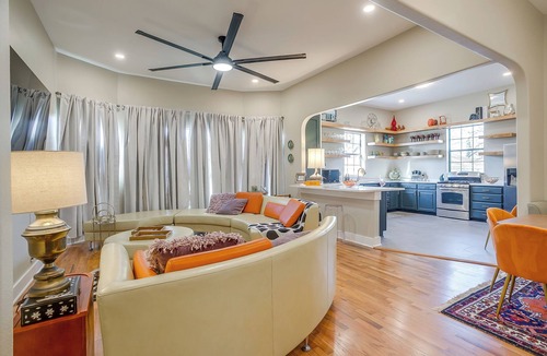 Central Arlington House | Stadium Seats- Walking Distance to AT&T Stadium