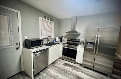 Bismarck House | Stay At DeGray