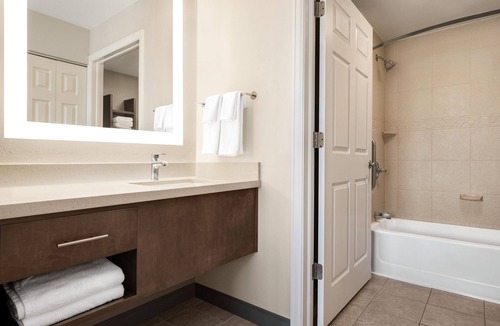 Oklahoma City Hotel | Staybridge Suites Oklahoma City-Quail Springs by IHG