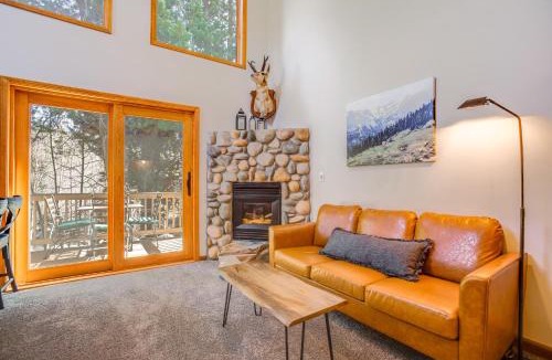 Grand Lake House | Steps to Grand Lake: New Deck at The Innlet Condo