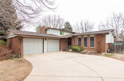 Longmont House | Steps to Lake Mcintosh, Basement 1BR