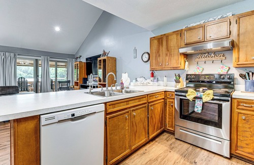 Cape Royale House | Steps to Marina: Coldspring Retreat w/Lake View