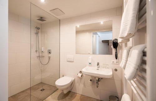 Ehingen Hotel | Sternplatz B&B Ehingen - Self Check-In Hotel