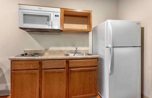 Shreveport Hotel | Studio 6 Extended Stay Shreveport Airport LA