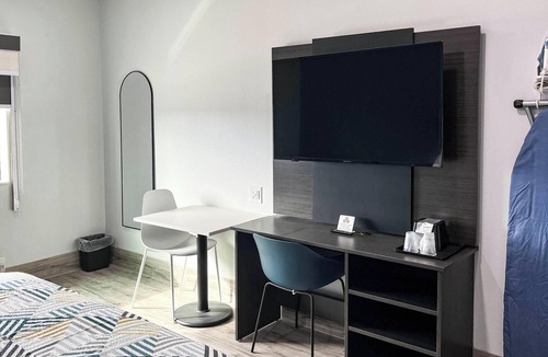 Southeast Houston Hotel | Studio 6 Houston, TX – Pearland/Medical Center