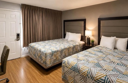 Belton Hotel | Studio 6 Suites Belton, TX