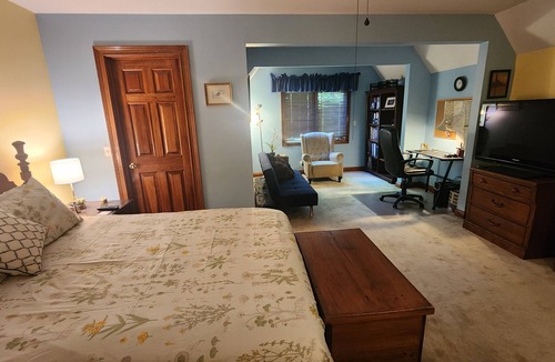 Anderson Township Apartment | Studio Suite 2