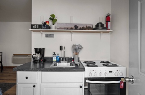 Moorcroft Apartment | Studio Suite Apartment #9 in Moorcroft Wyoming