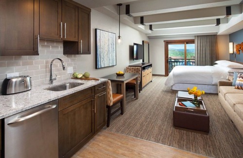 Steamboat Springs Resort | Studio Villa at Sheraton Steamboat Resort Villas