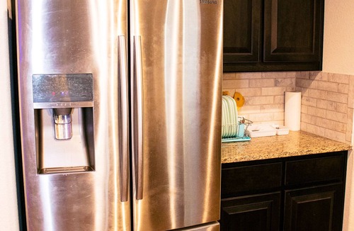 Glenn Heights House | Stunning home close to Dallas down town, private room with shared common area